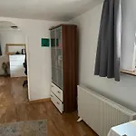 Mit Eigenem Bad Und Blick Auf Den Rhein