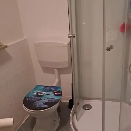 Mit Eigenem Bad Und Blick Auf Den Rhein Osterspai