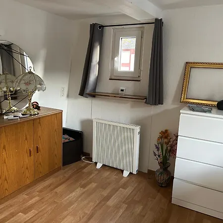 Mit Eigenem Bad Und Blick Auf Den Rhein منزل للإقامة *