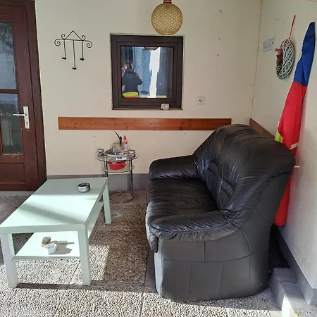 Mit Eigenem Bad Und Blick Auf Den Rhein *